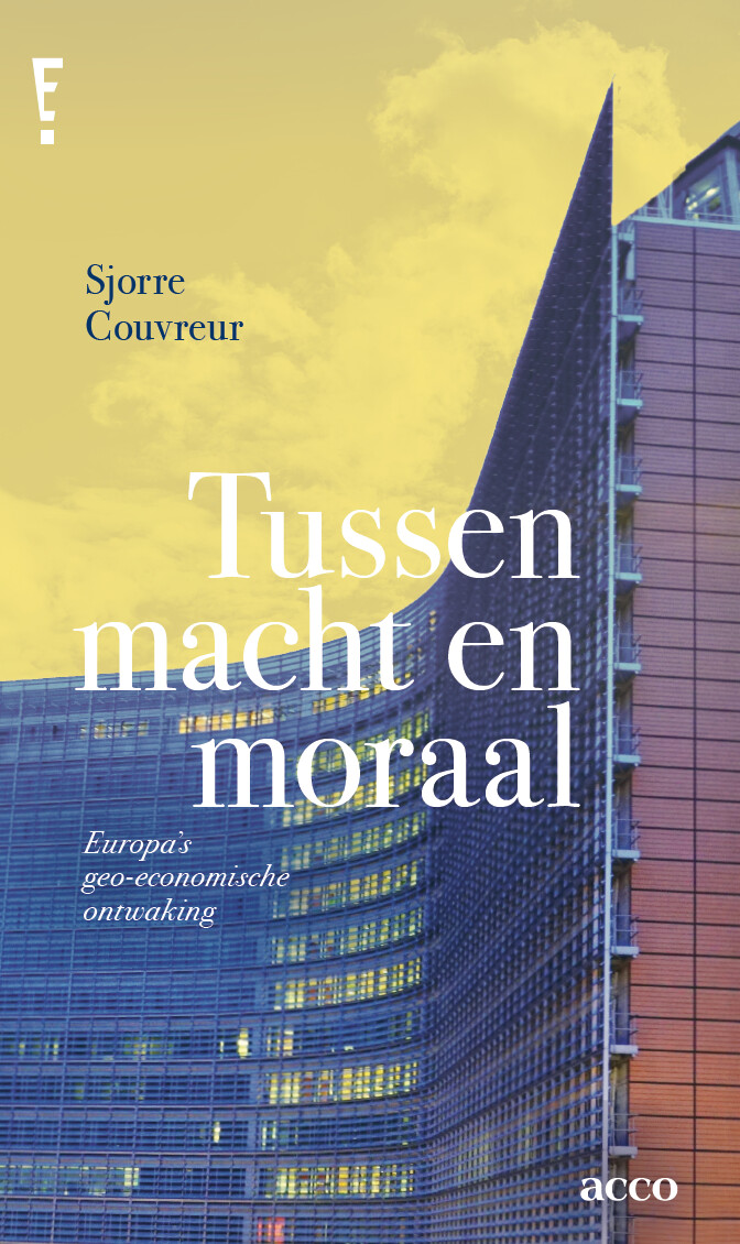 Tussen macht en moraal